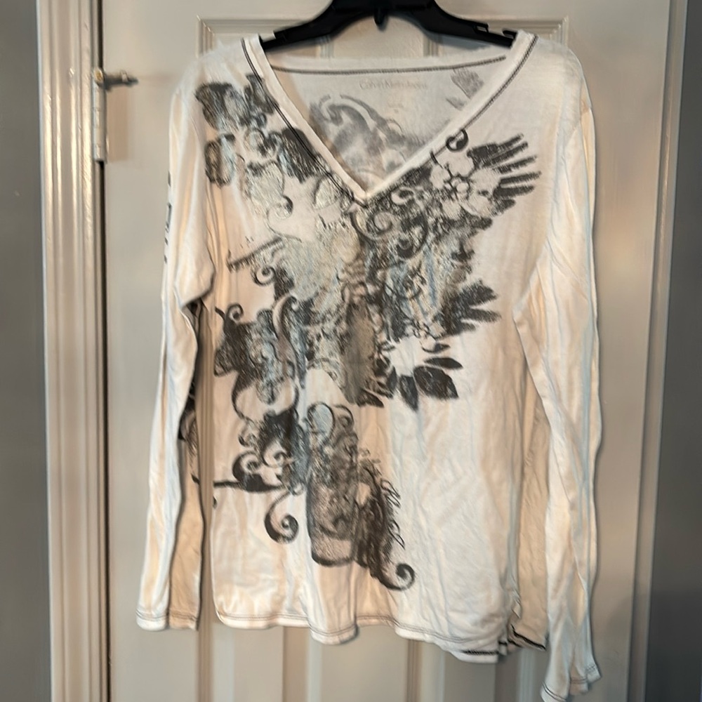 Calvin Klein Jeans long sleeve v neck silver design on white top